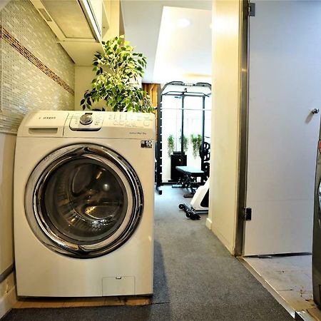 D7 Suites Сеул Экстерьер фото
