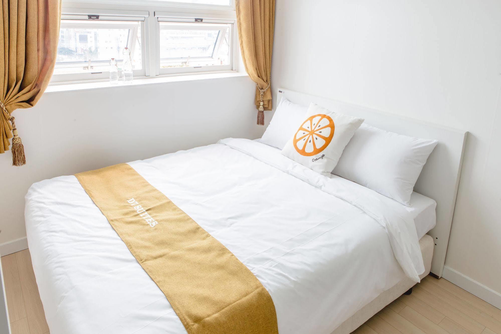 D7 Suites Сеул Экстерьер фото